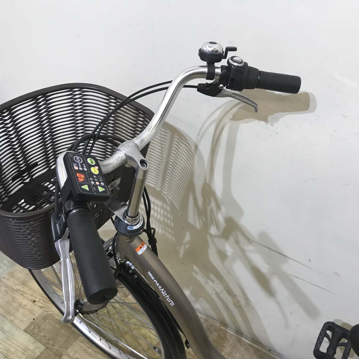 中古電動自転車 ヤマハ PAS ナチュラ M ゴールド 26インチ KE068