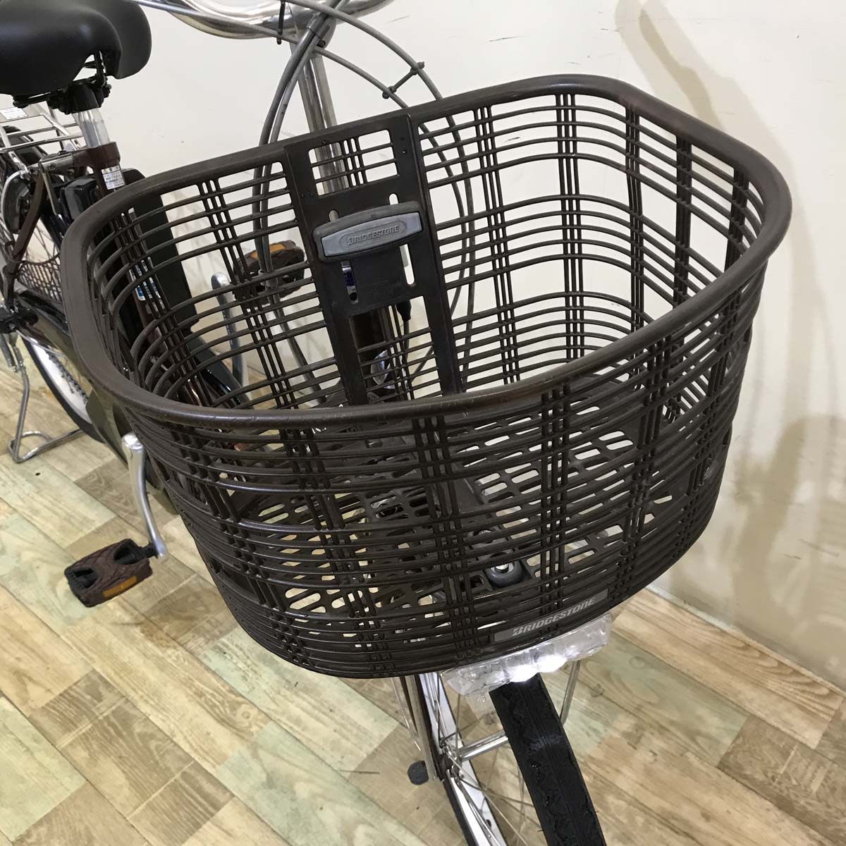 ブリヂストン アシスタ コンパクト ブラウン 20インチ KZ065 【中古車】