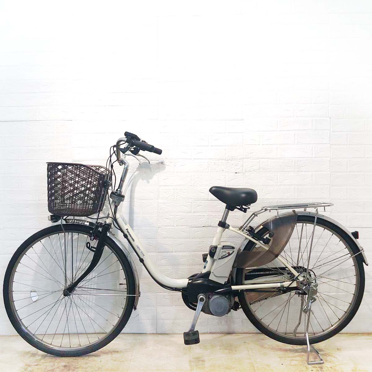 中古電動自転車 パナソニック ビビ DX ホワイト 26インチ YF064 
