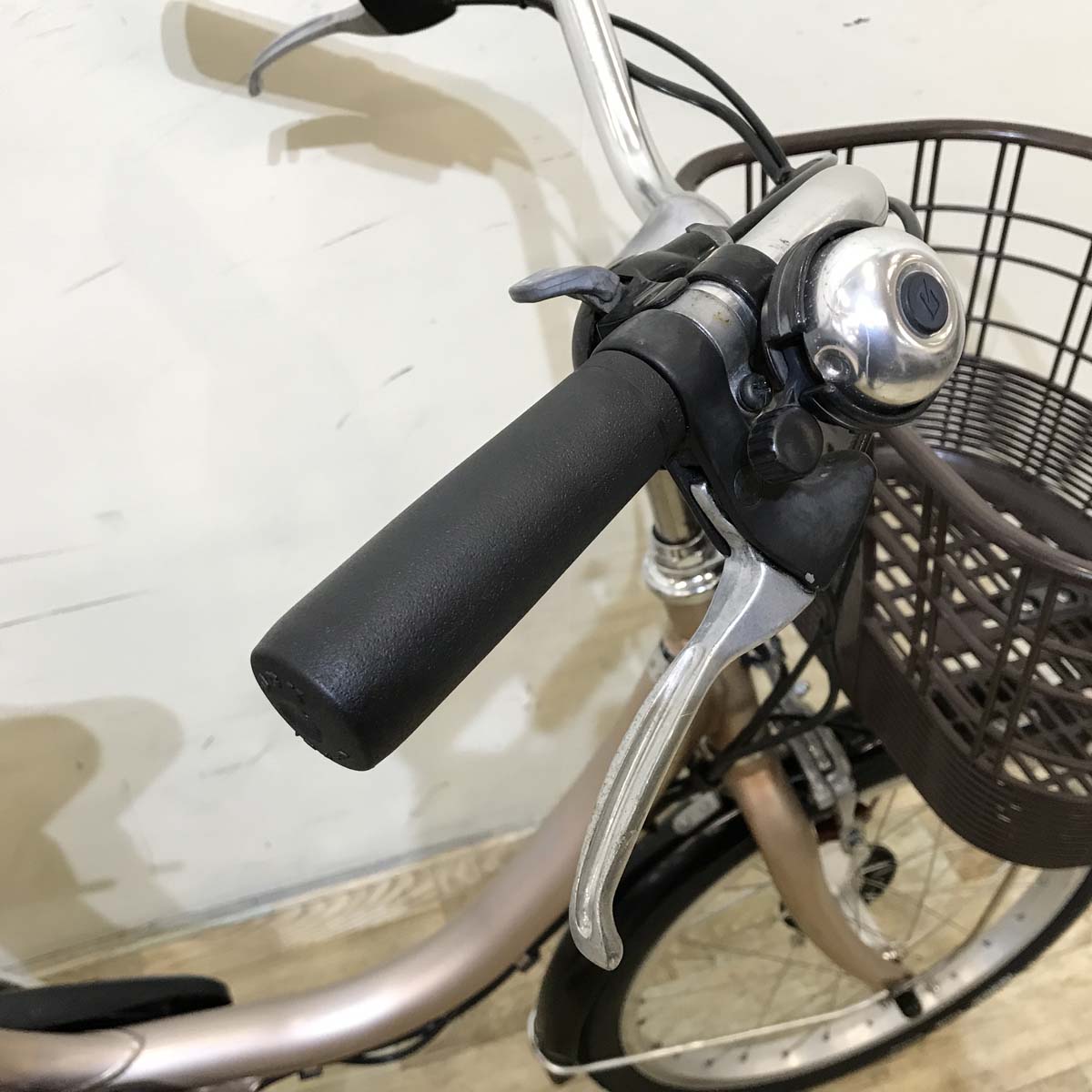 ブリヂストン アシスタ ユニ プレミア ゴールド 20インチ KU127【中古車】
