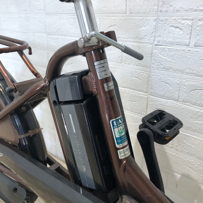 ブリヂストン アンジェリーノ プティット e ブラウン 20インチ YA008【中古車】