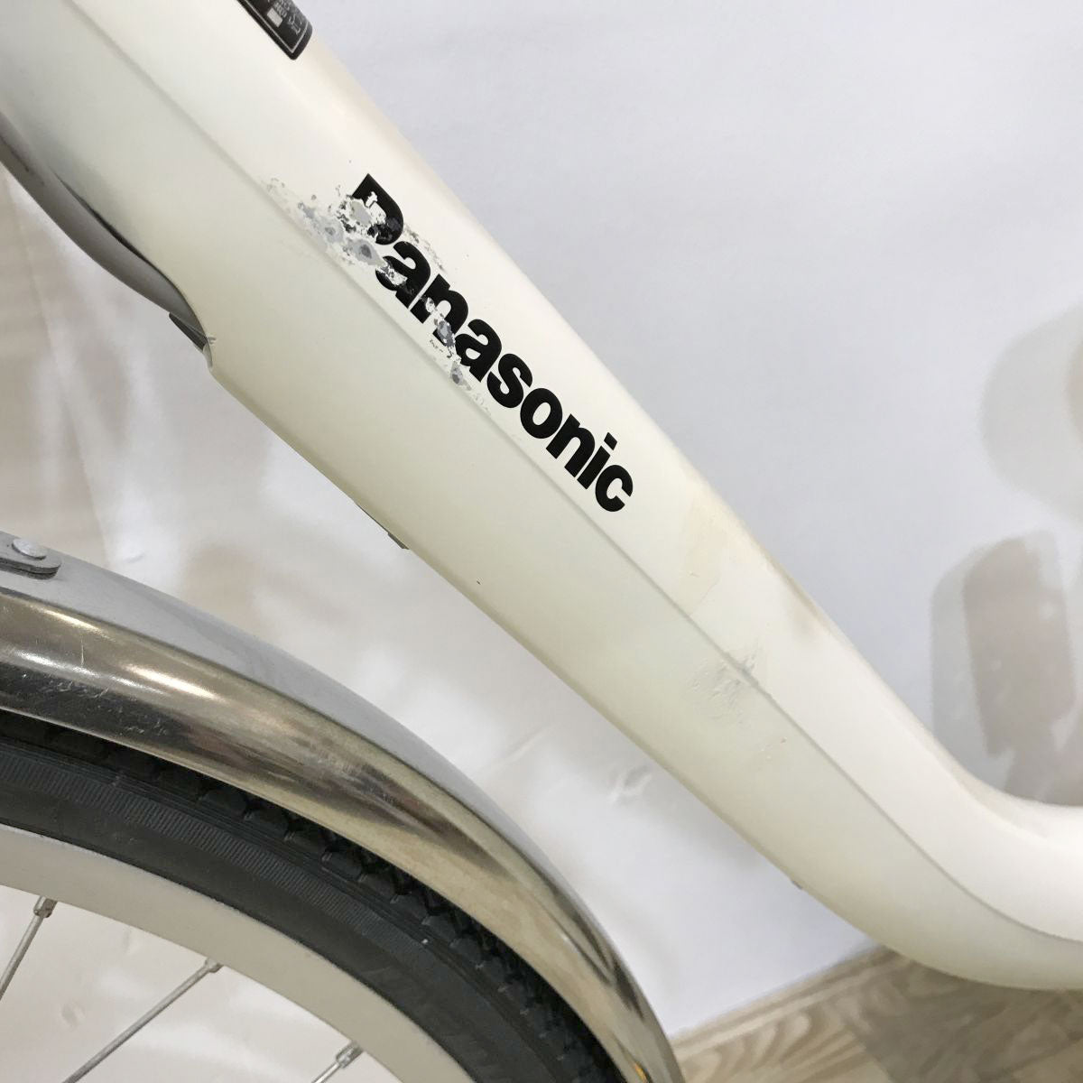 パナソニック ビビ ライトU ホワイト 24インチ KJ008 【中古車】