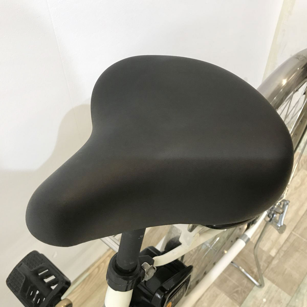 パナソニック グリッターA ホワイト 26インチ KJ009 【中古車】