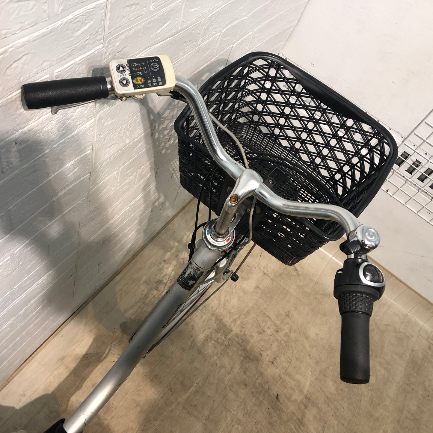 パナソニック ビビ TX シルバー 26インチ YO022 【中古車】