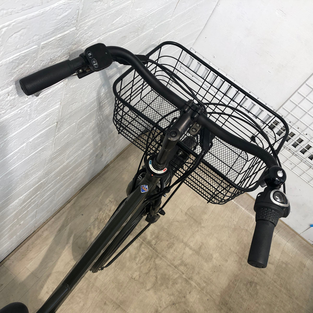 ブリヂストン ステップクルーズ e カーキ 26インチ YA012 【中古車】