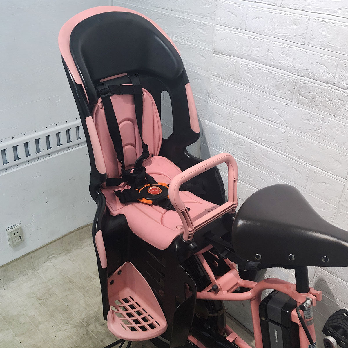 中古電動自転車 新品バッテリー ブリヂストン アンジェリーノ プティット e ピンク 20インチ YF068