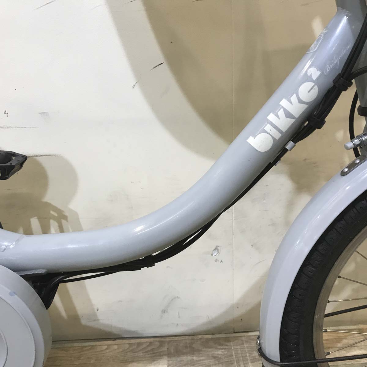 ブリヂストン bikke 2 e ビッケ ツー イー グレー 20インチ KE078【中古車】