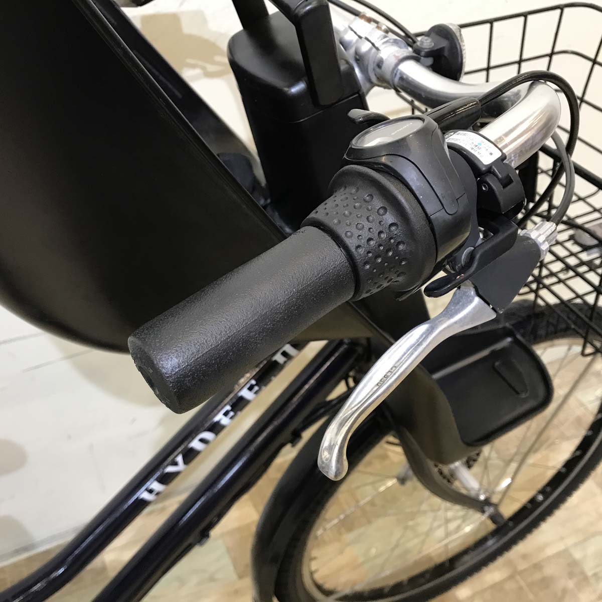 ブリヂストン HYDEE 2 ハイディ ツー ネイビー 26インチ KU133 【中古車】