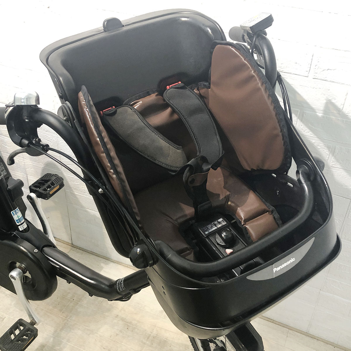 パナソニック ギュット ミニ DX ブラック 20インチ YF070【中古車】