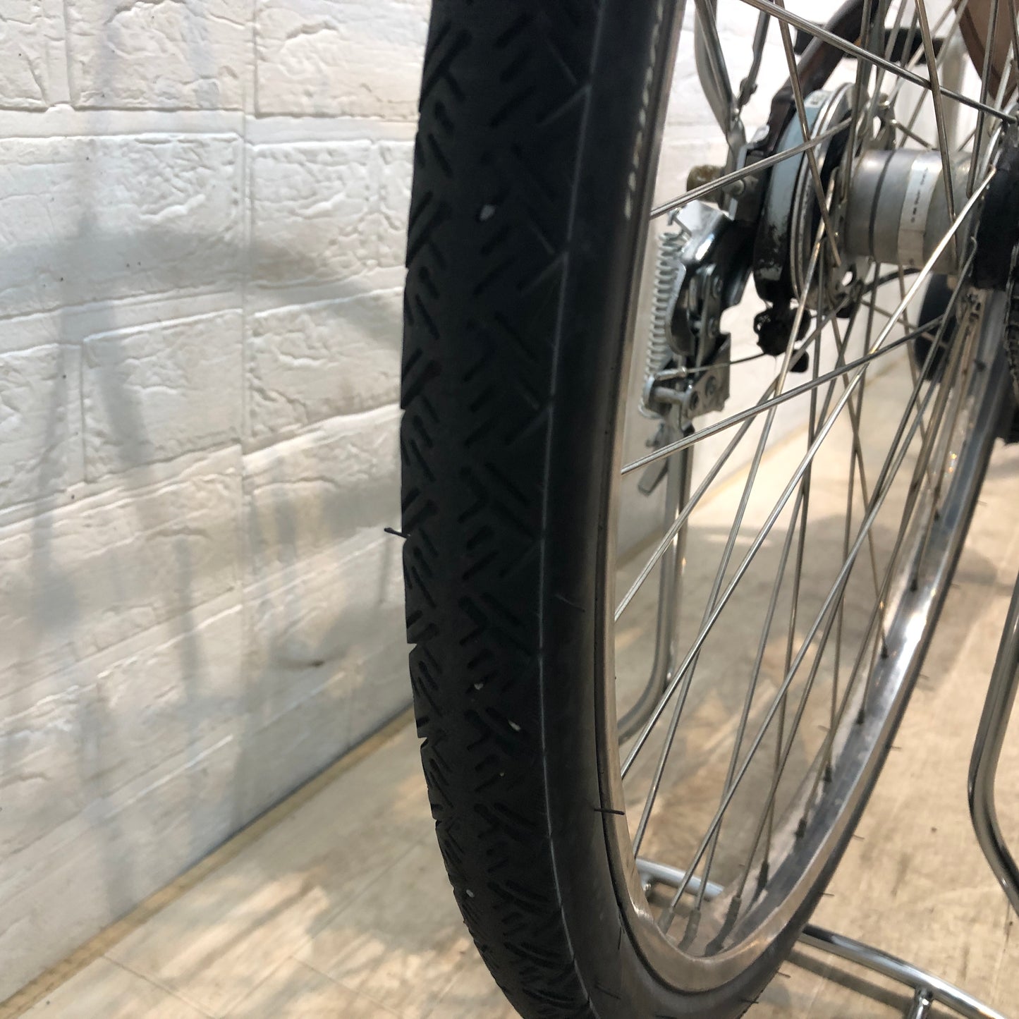 ブリヂストン アシスタ ブラウン 26インチ YO025【中古車】