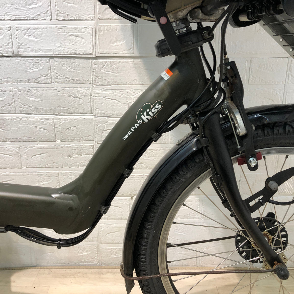 ヤマハ PAS Kiss mini パス キッス ミニ カーキ 20インチ YA018【中古車】