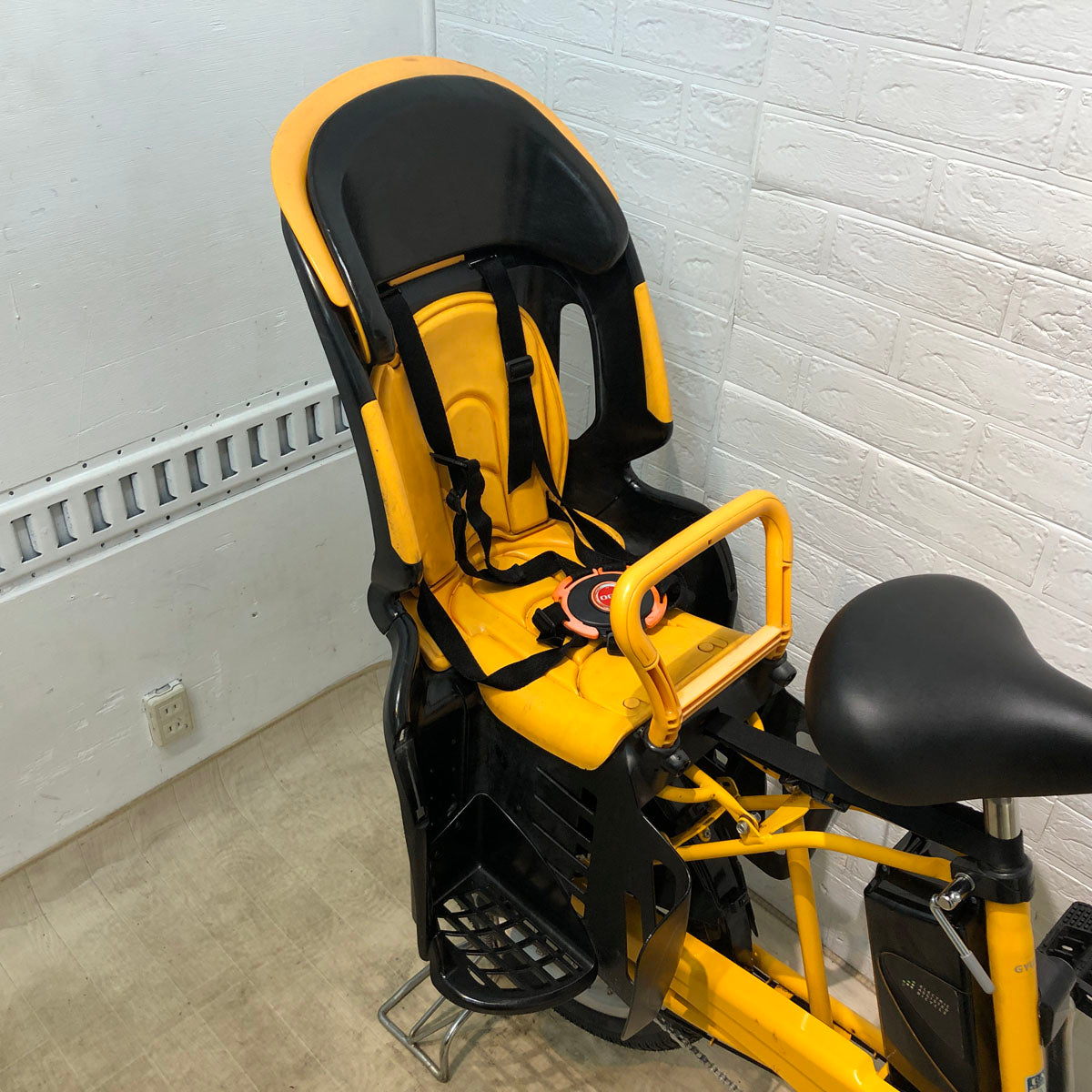 新品バッテリー パナソニック ギュット ミニ DX  イエロー 20インチ YA019【中古車】