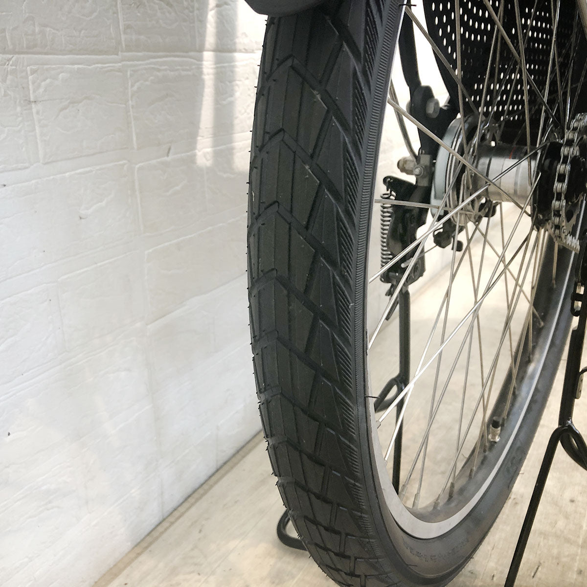 新品バッテリー ブリヂストン HYDEE B ハイディ ビー ネイビー 26インチ YF077  【中古車】