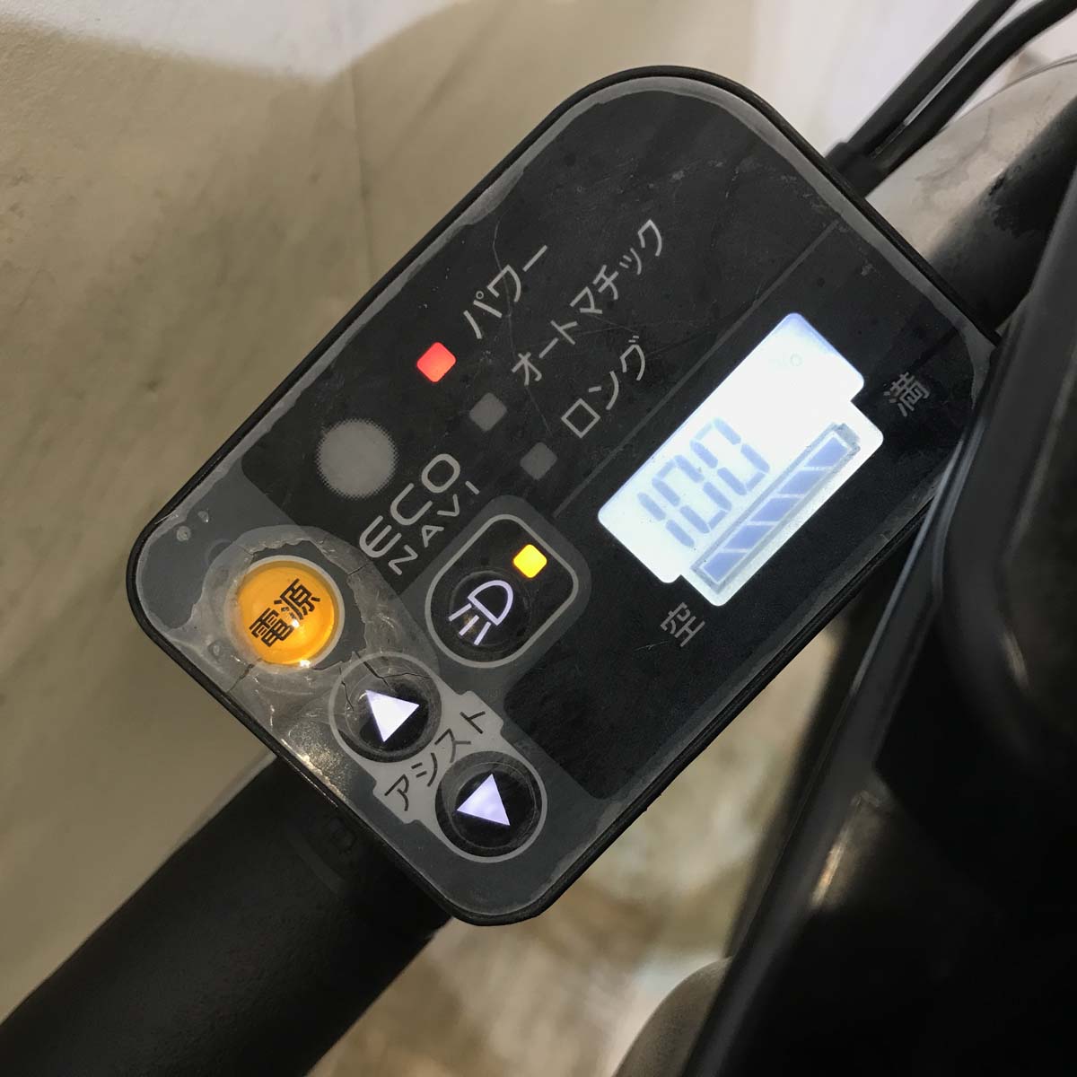 パナソニック ギュット ミニ ホワイト  20インチ KE087【中古車】