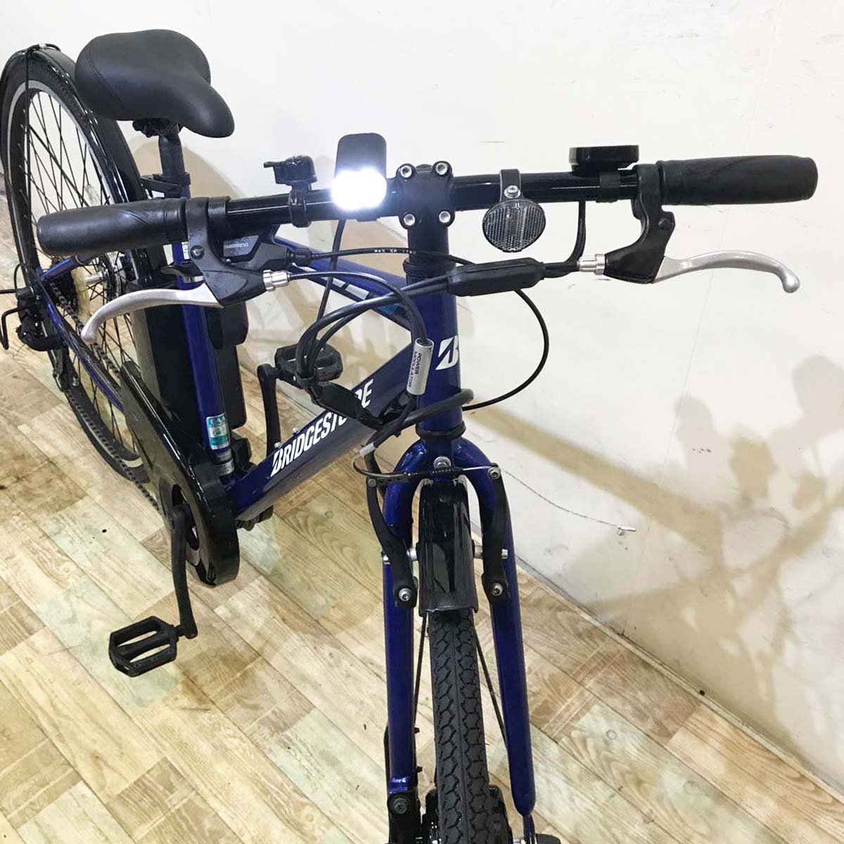 中古電動自転車 ブリヂストン TB1e ブルー 27インチ KZ080 – e-CHARIty