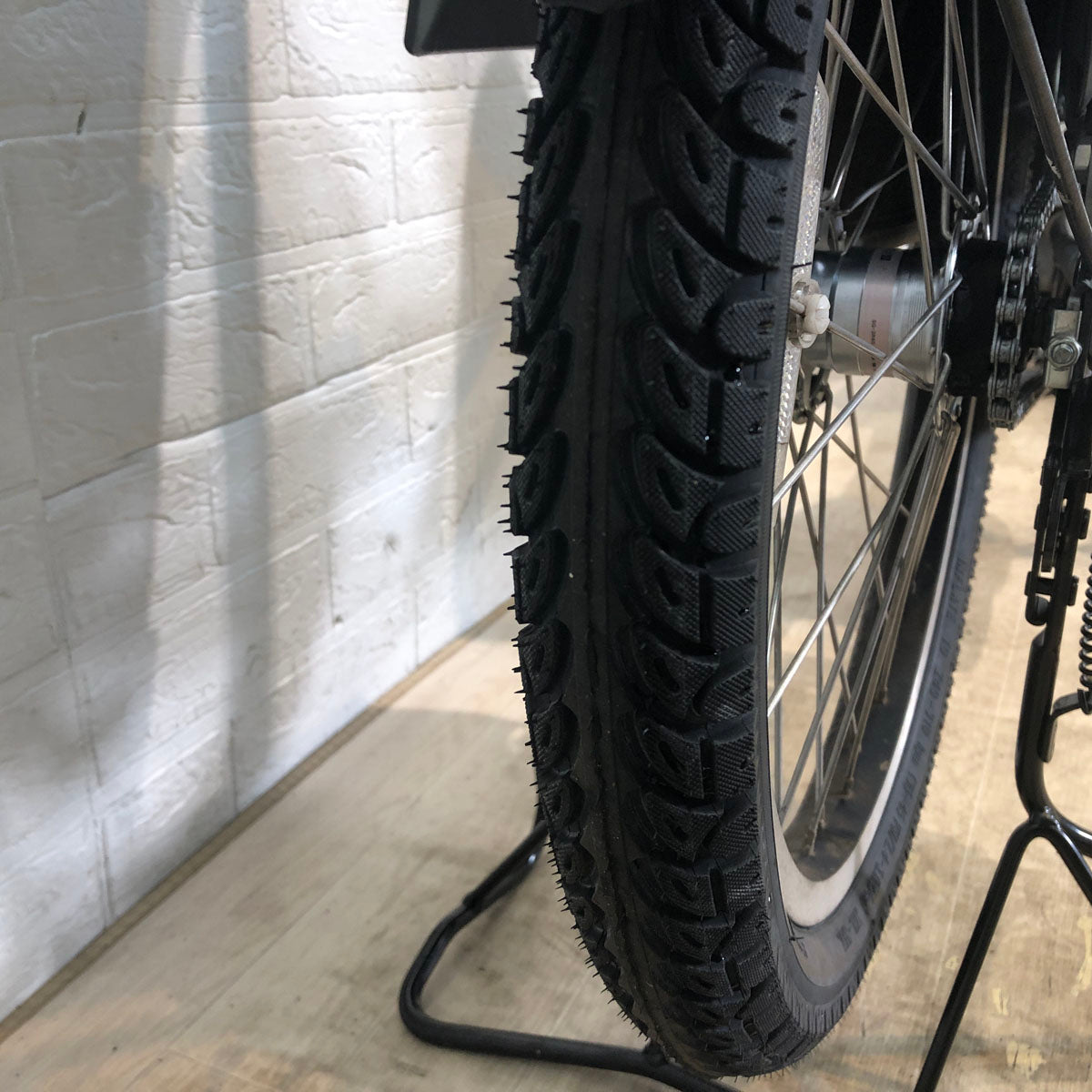 中古電動自転車 ブリヂストン bikke MOB e ビッケ モブ イー グレー 20インチ YA024