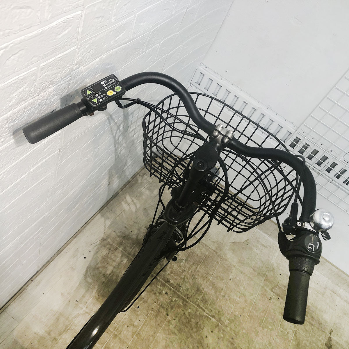 中古電動自転車 ブリヂストン bikke MOB e ビッケ モブ イー グレー 20インチ YF079