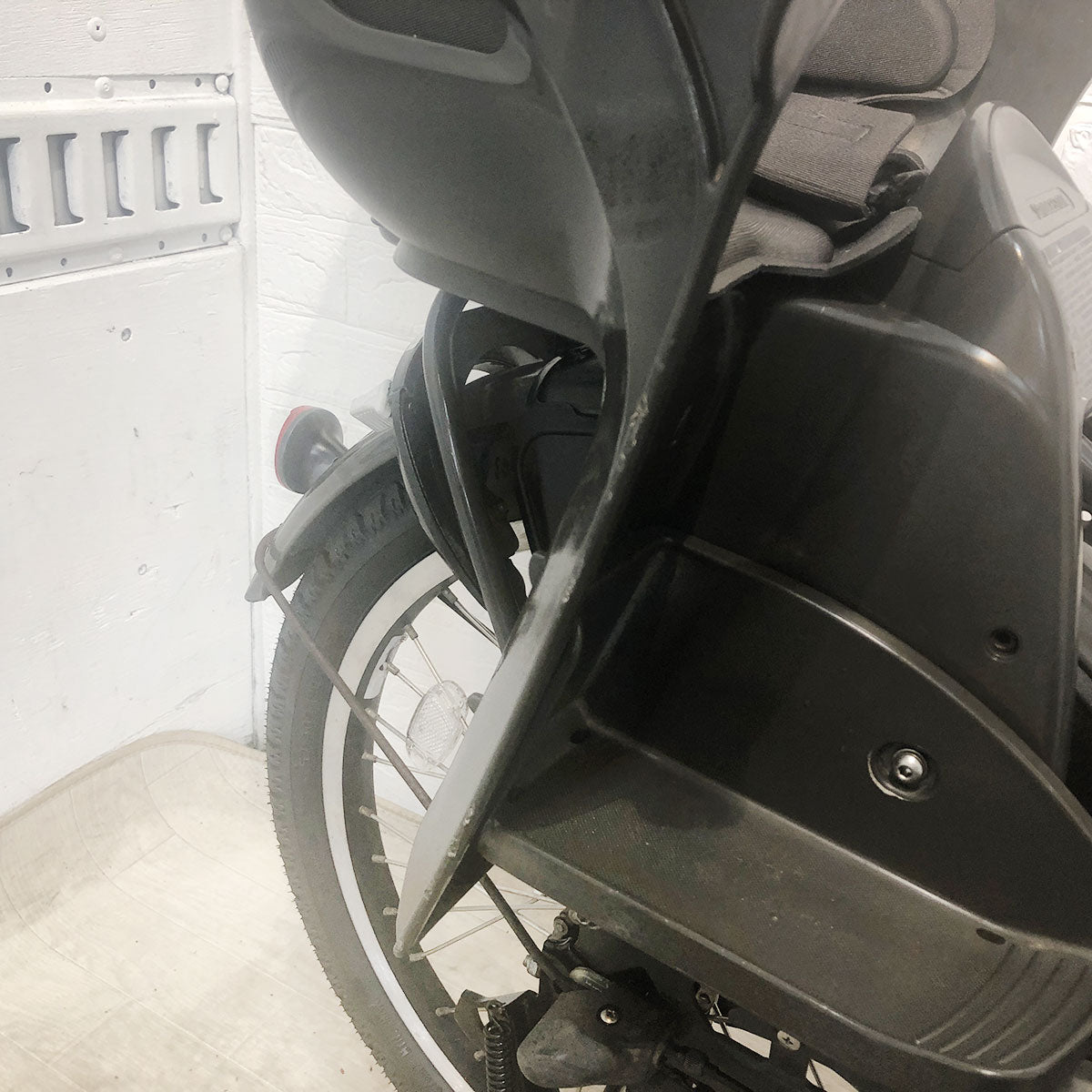 中古電動自転車 ブリヂストン bikke MOB e ビッケ モブ イー グレー 20インチ YF079