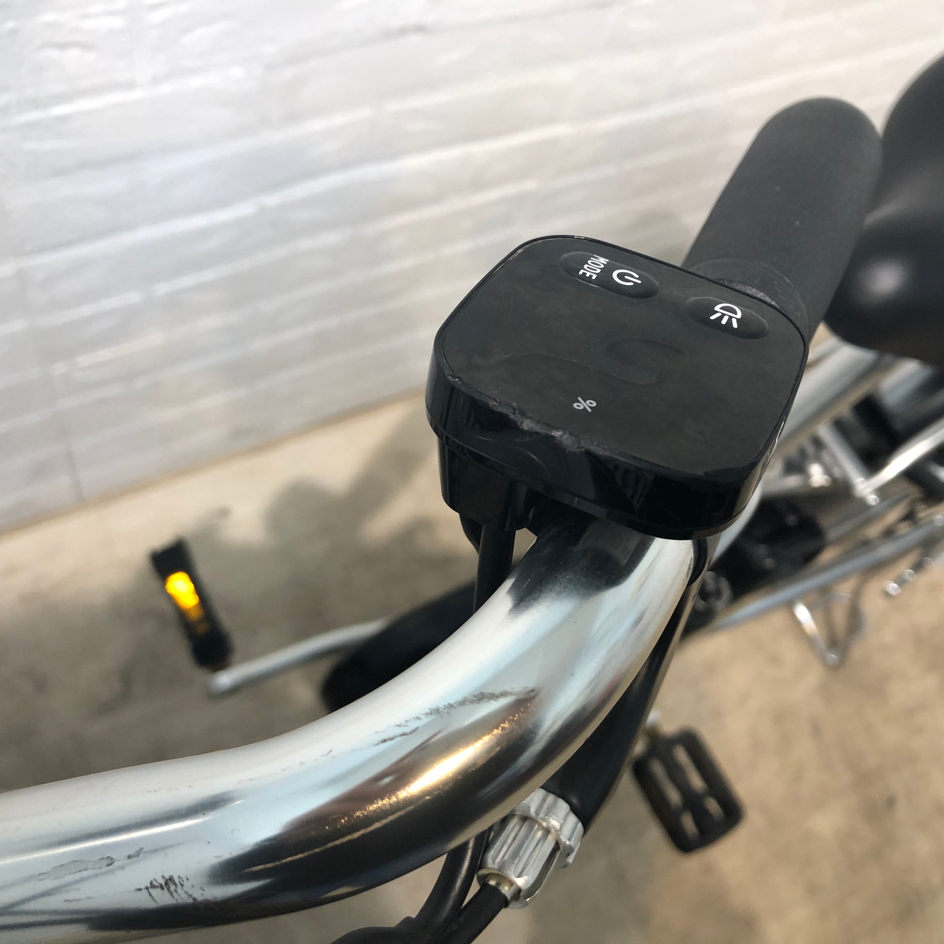 ブリヂストン フロンティア DX シルバー 26インチ YO032 【中古車 