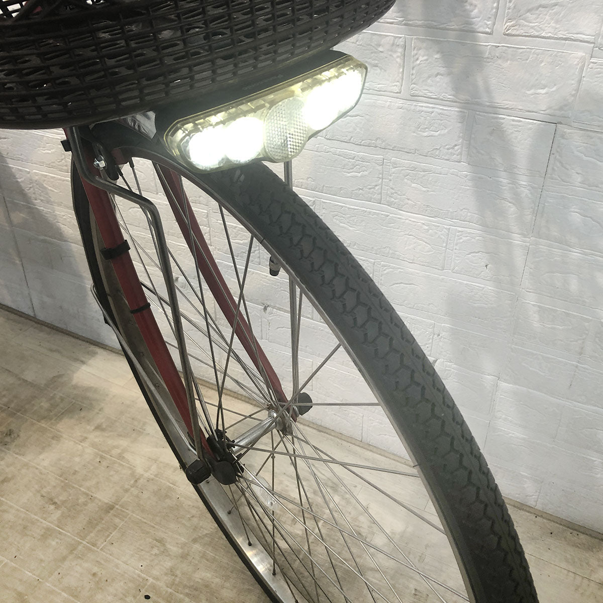 【１万円引き！】パナソニック ティモ DX レッド 27インチ YF082 【中古車】