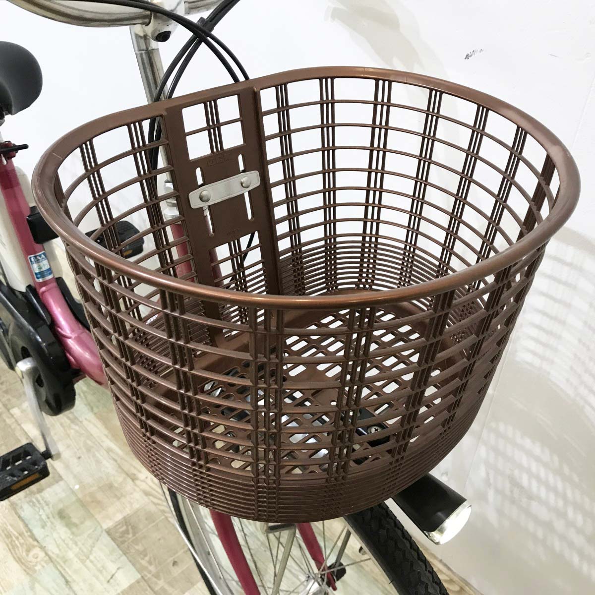 パナソニック ビビ ライトU ピンク 24インチ KJ025 【中古車】