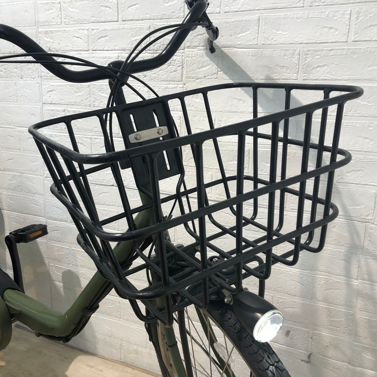 パナソニック ギュット ステージ 22 カーキ 22インチ YA029【中古車】