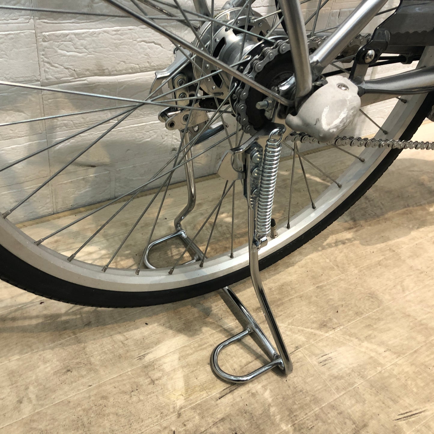 ブリヂストン アシスタ ベーシック シルバー 24インチ YO035  【中古車】