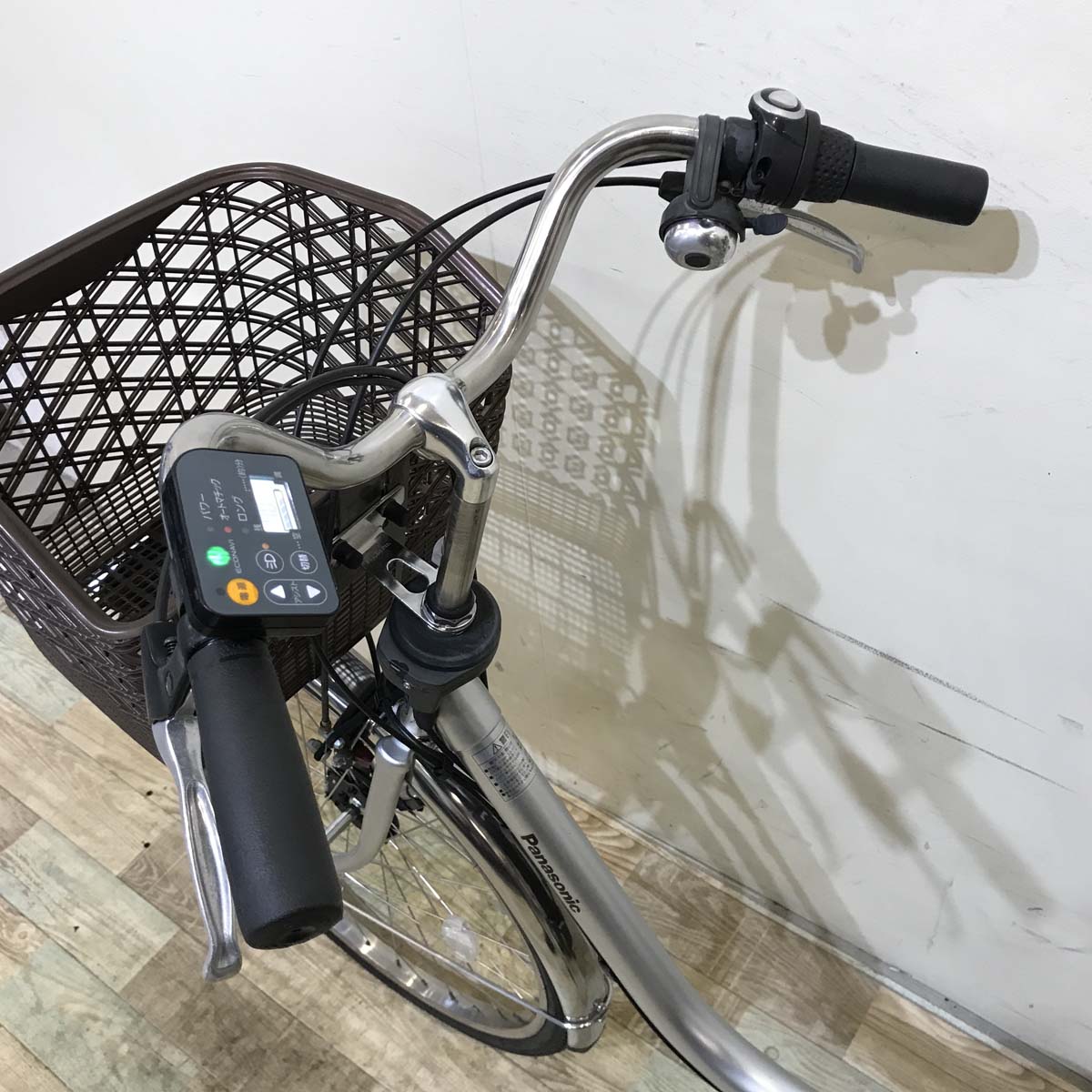 パナソニック ビビ DX シルバー 24インチ KV005【中古車】