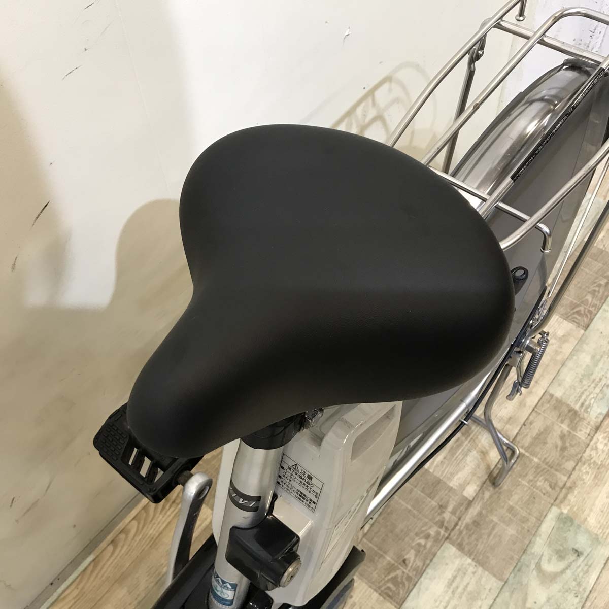 パナソニック ビビ DX シルバー 24インチ KV005【中古車】