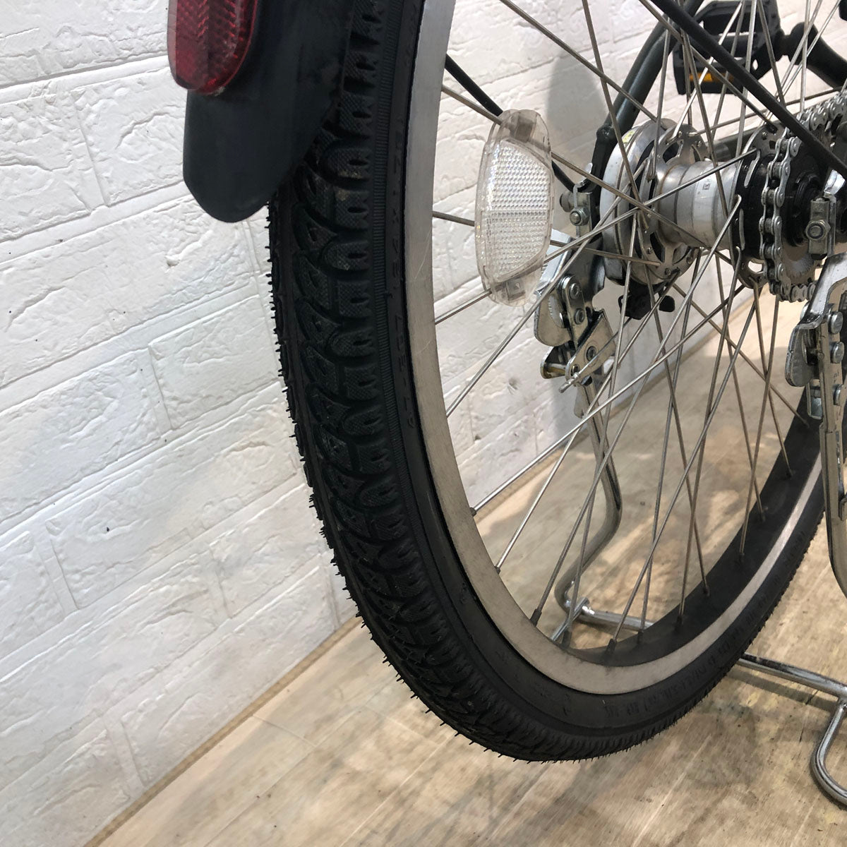 ブリヂストン アシスタ ユニ カーキ 24インチ YA034 【中古車】