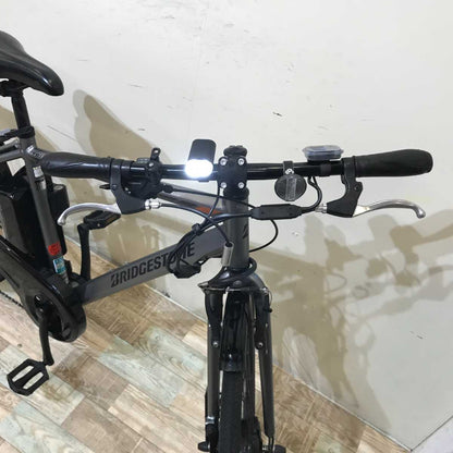 ブリヂストン TB1e シルバー 27インチ KSR091 【中古車】