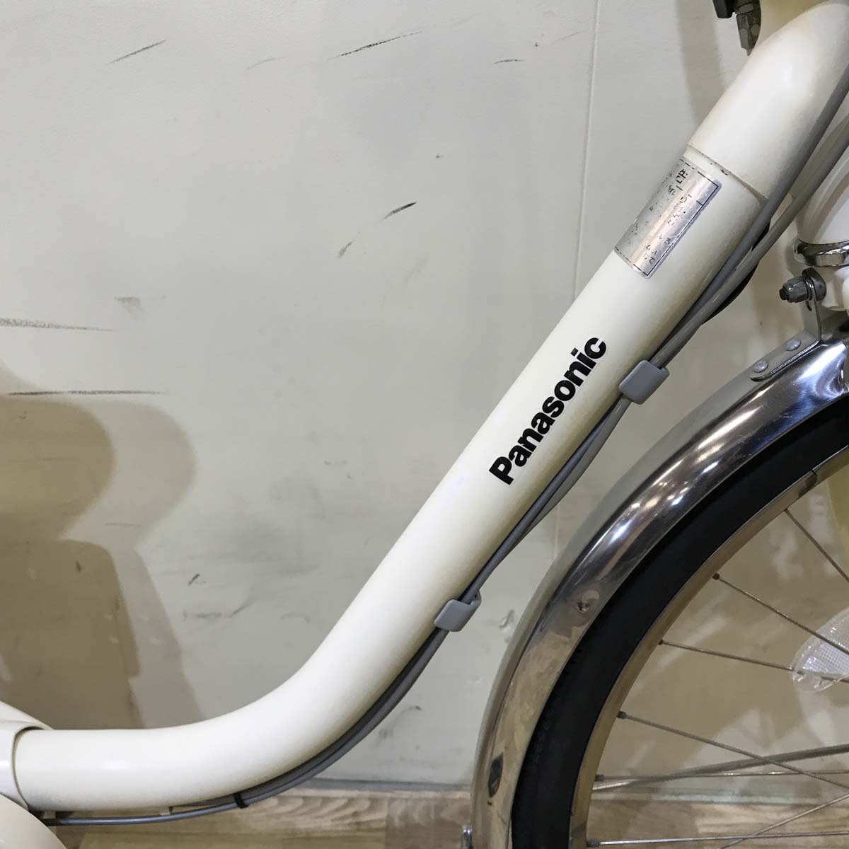 パナソニック ビビ DX ホワイト 26インチ KV011 【中古車】