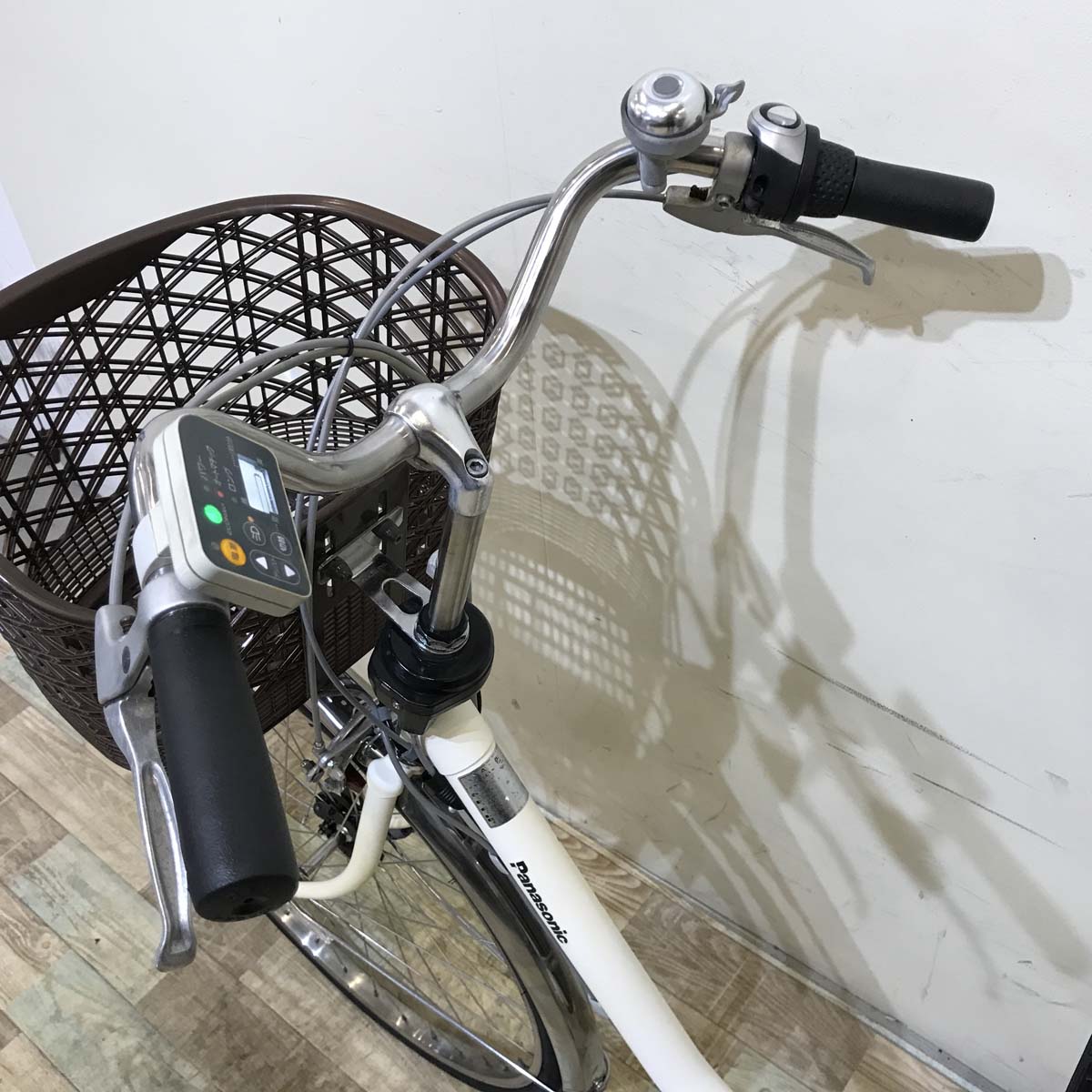 パナソニック ビビ DX ホワイト 26インチ KV011 【中古車】