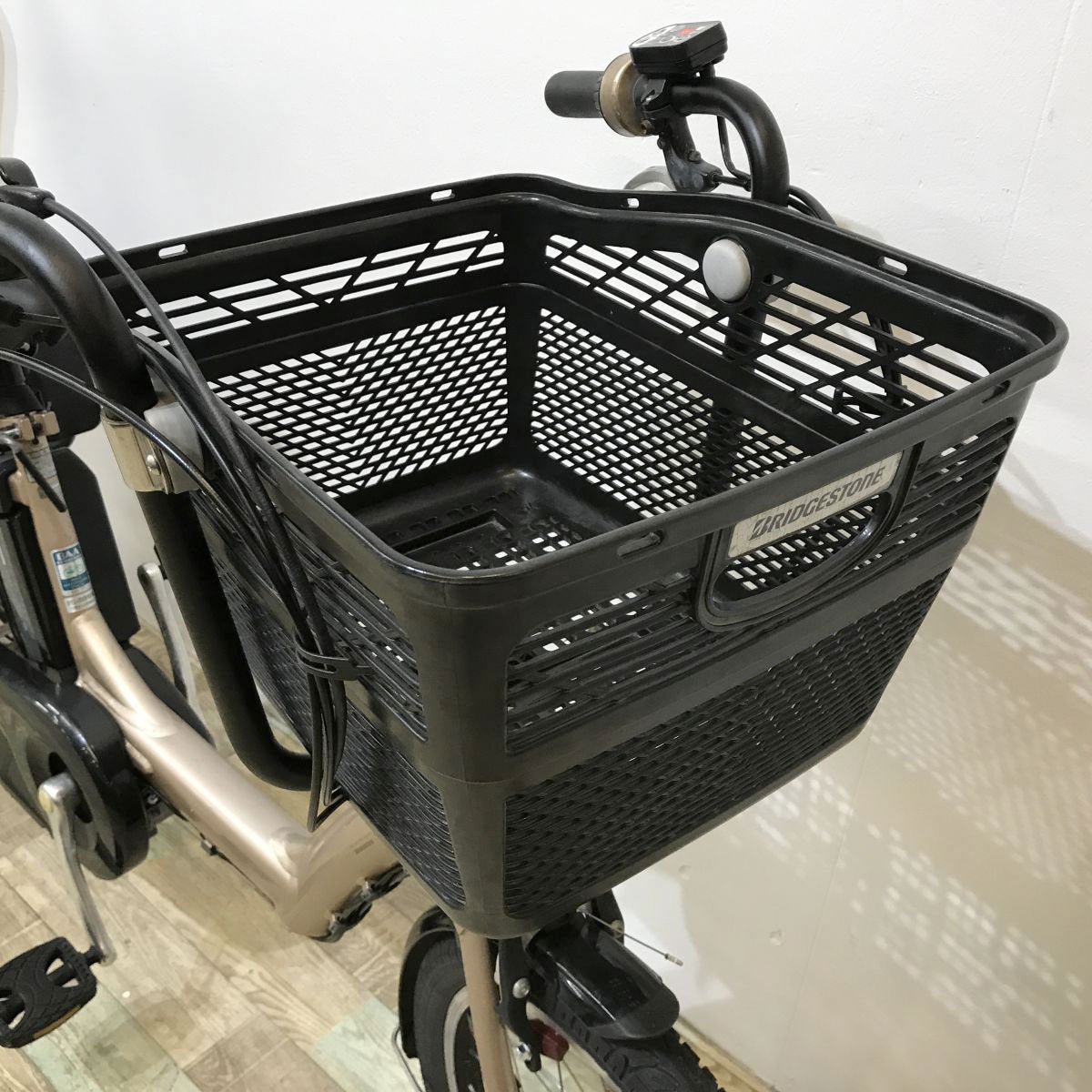 ブリヂストン アンジェリーノプティットe ゴールド 20インチ KJ034 【中古車】