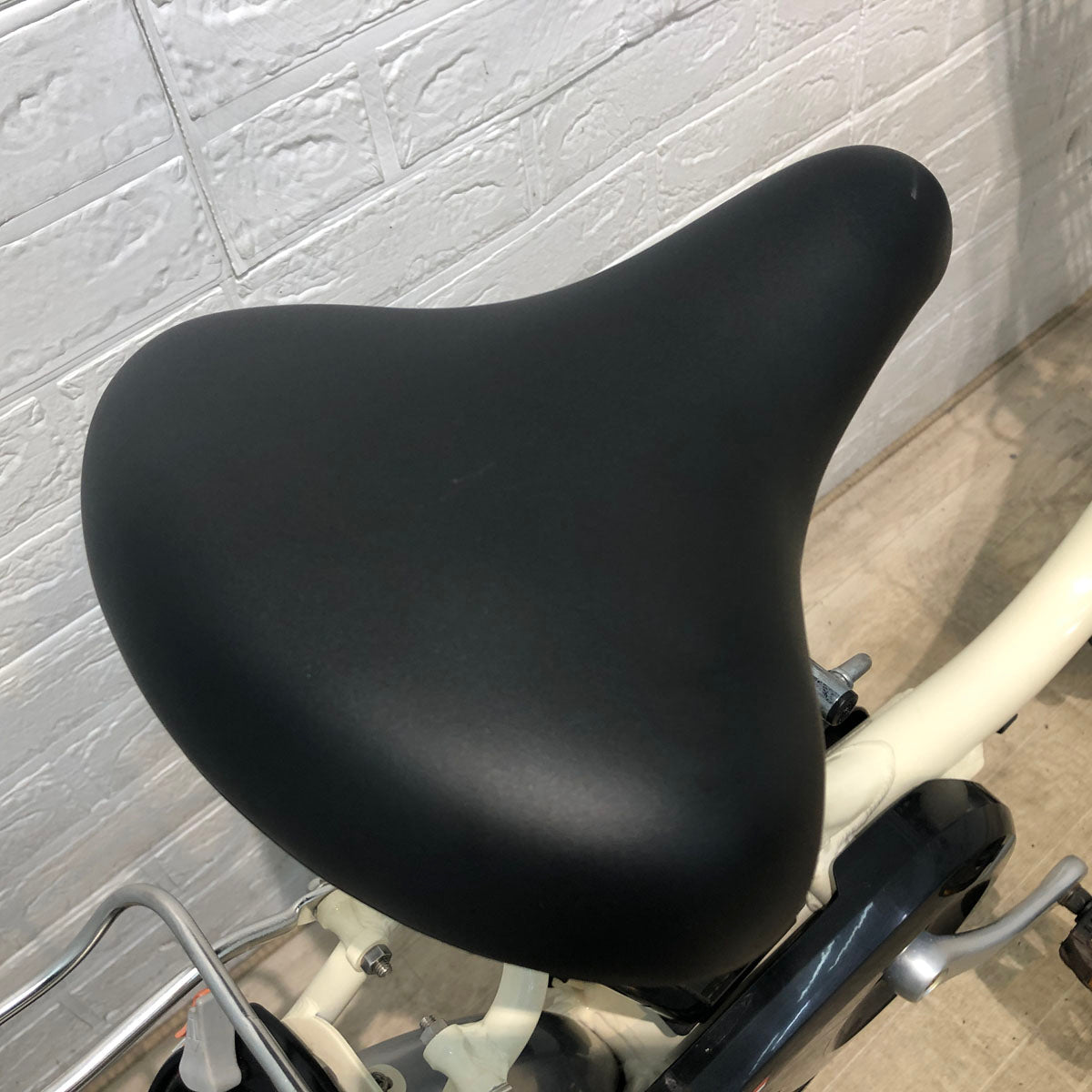 中古電動自転車 ヤマハ PAS SION U パス シオン U ホワイト 20インチ YA040 