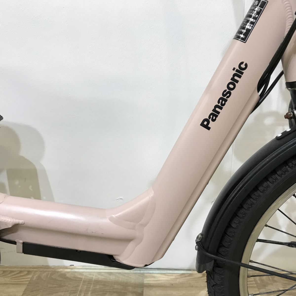 パナソニック ギュットアニーズ ピンク 20インチ KJ035 【中古車】