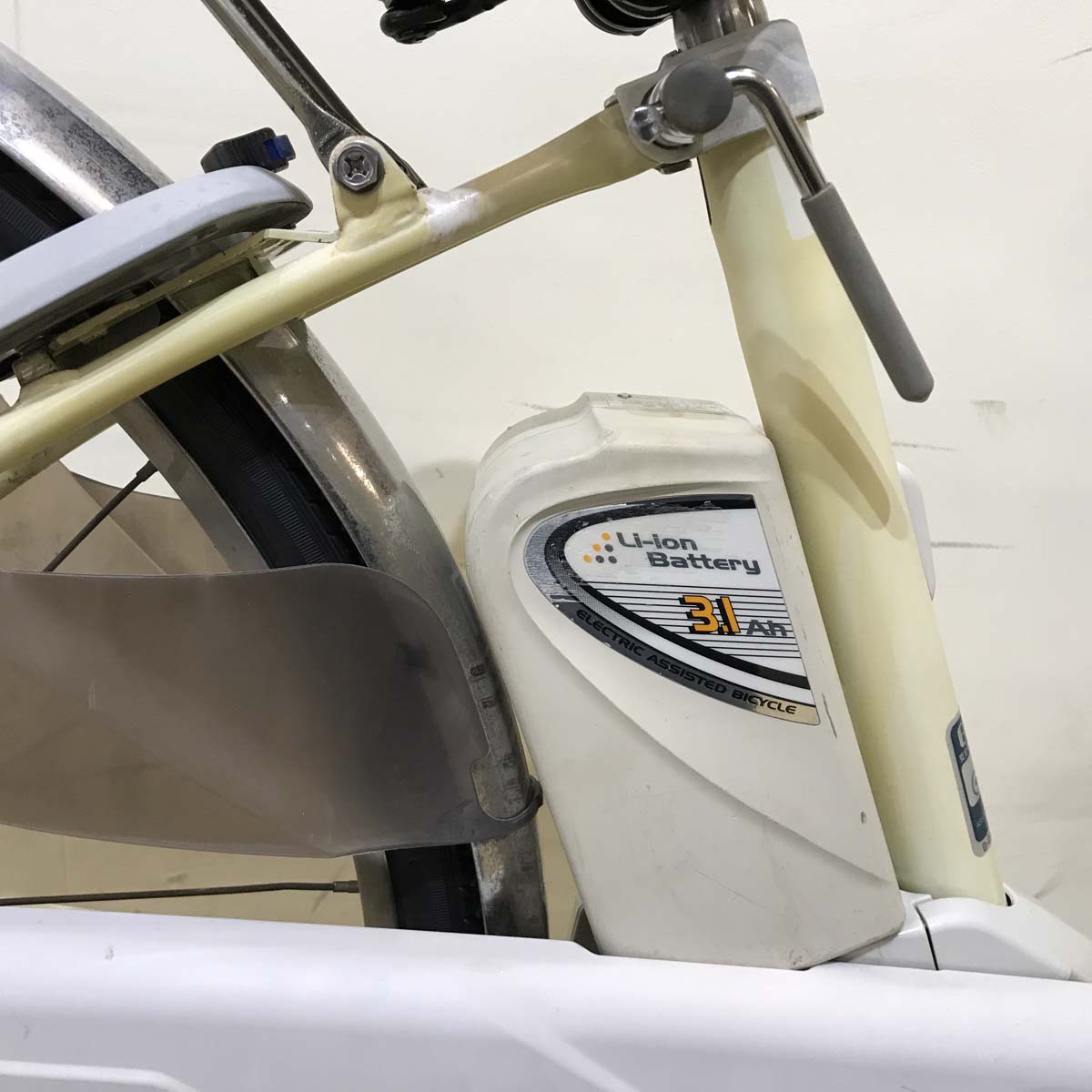 パナソニック ビビ NX ベージュ 26インチ KV013 【中古車】