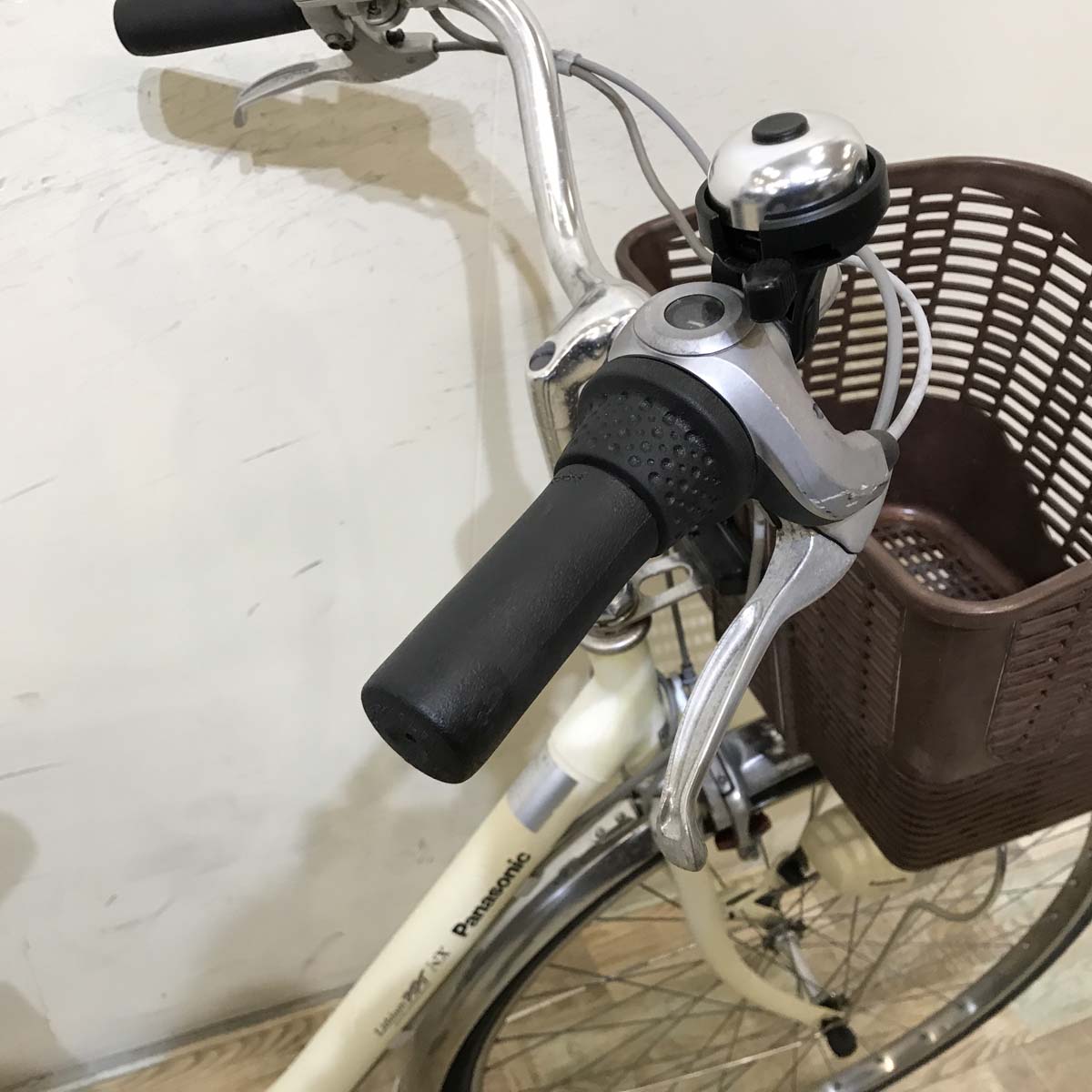 パナソニック ビビ NX ベージュ 26インチ KV013 【中古車】