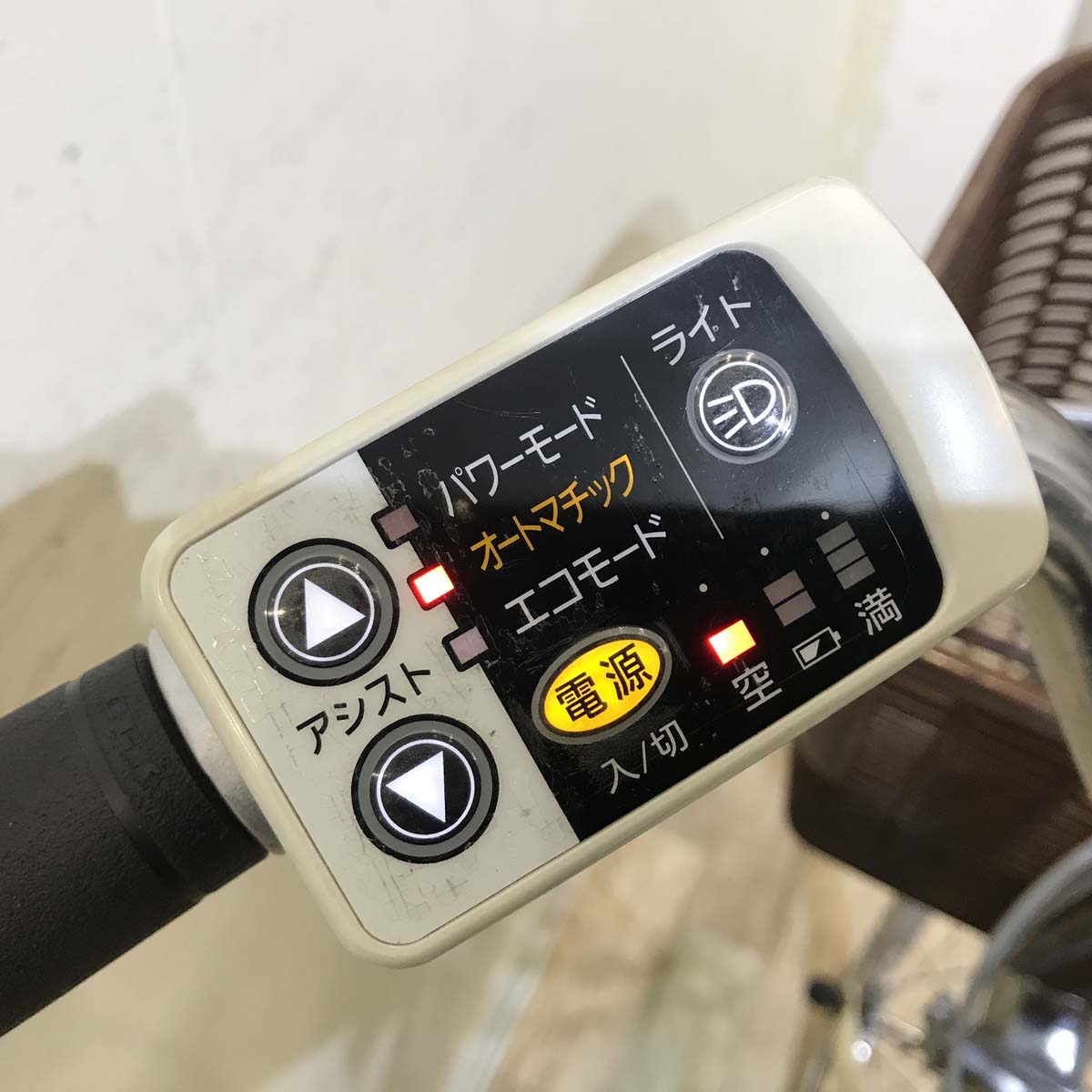 パナソニック ビビ NX ベージュ 26インチ KV013 【中古車】