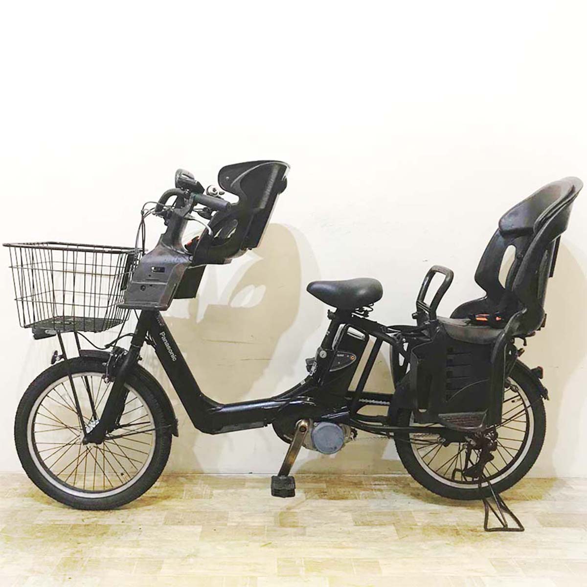 パナソニック ギュット アニーズ ブラック 20インチ KE105【中古車】