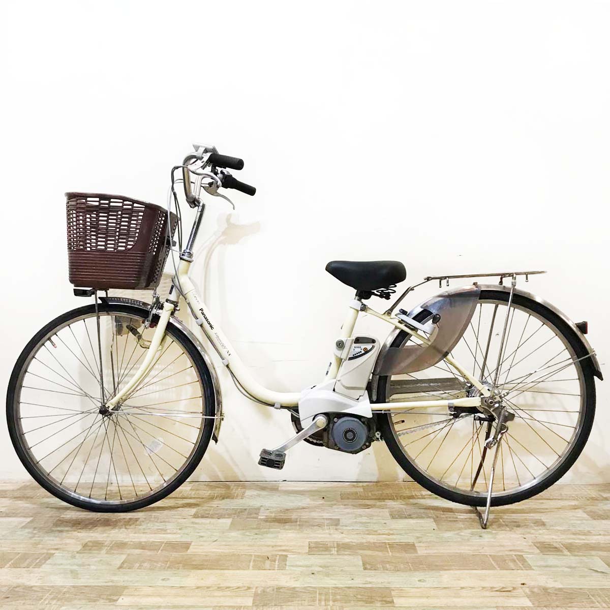 パナソニック ビビ NX ベージュ 26インチ KV013 【中古車】