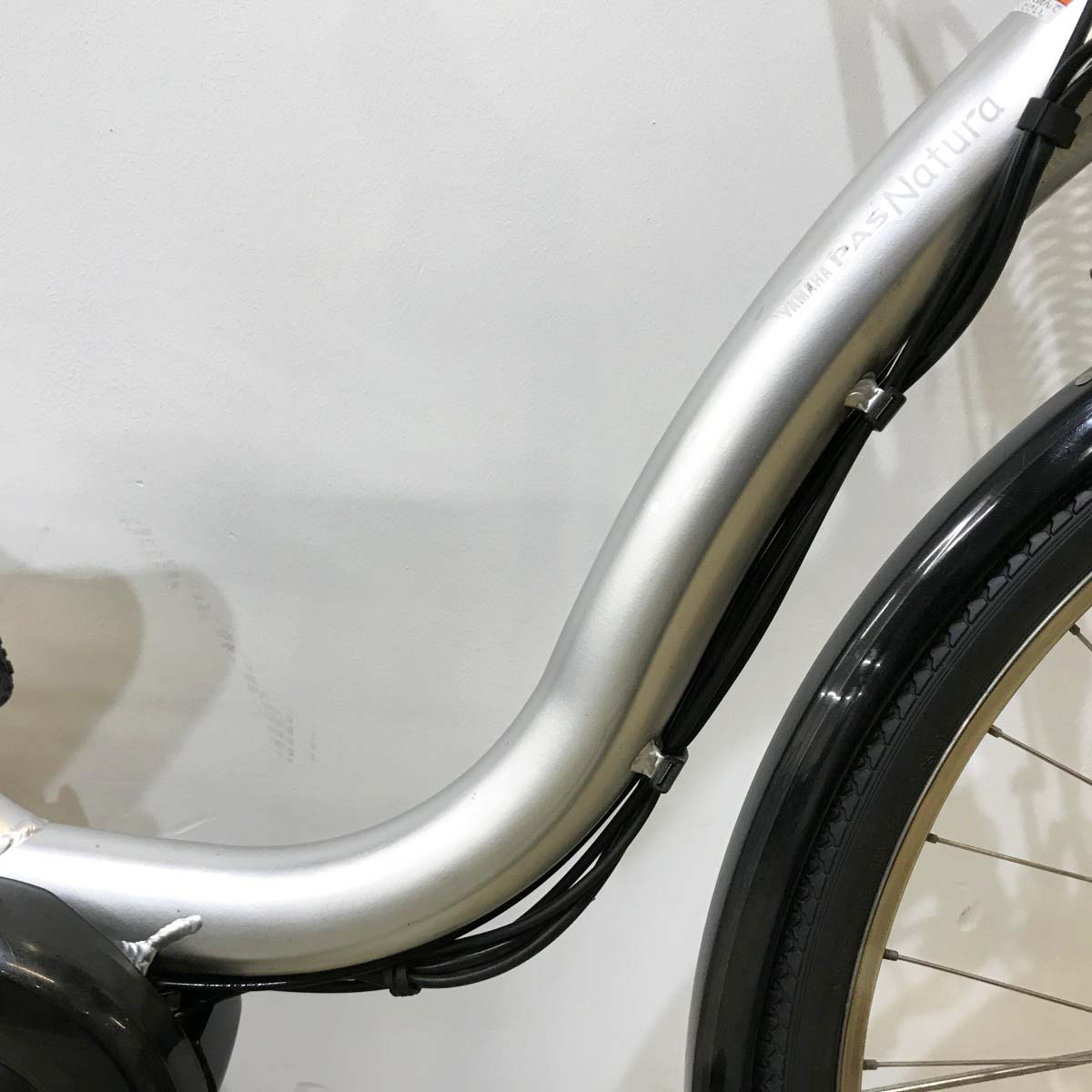 中古電動自転車 ヤマハ PAS ナチュラ シルバー 26インチ KJ039