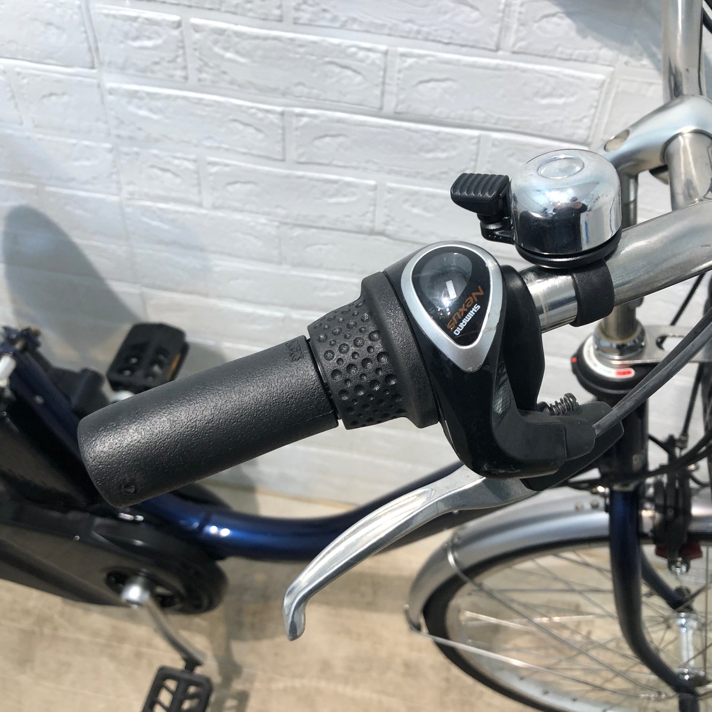 パナソニック ビビ L ネイビー 24インチ SR351Y 【中古車】