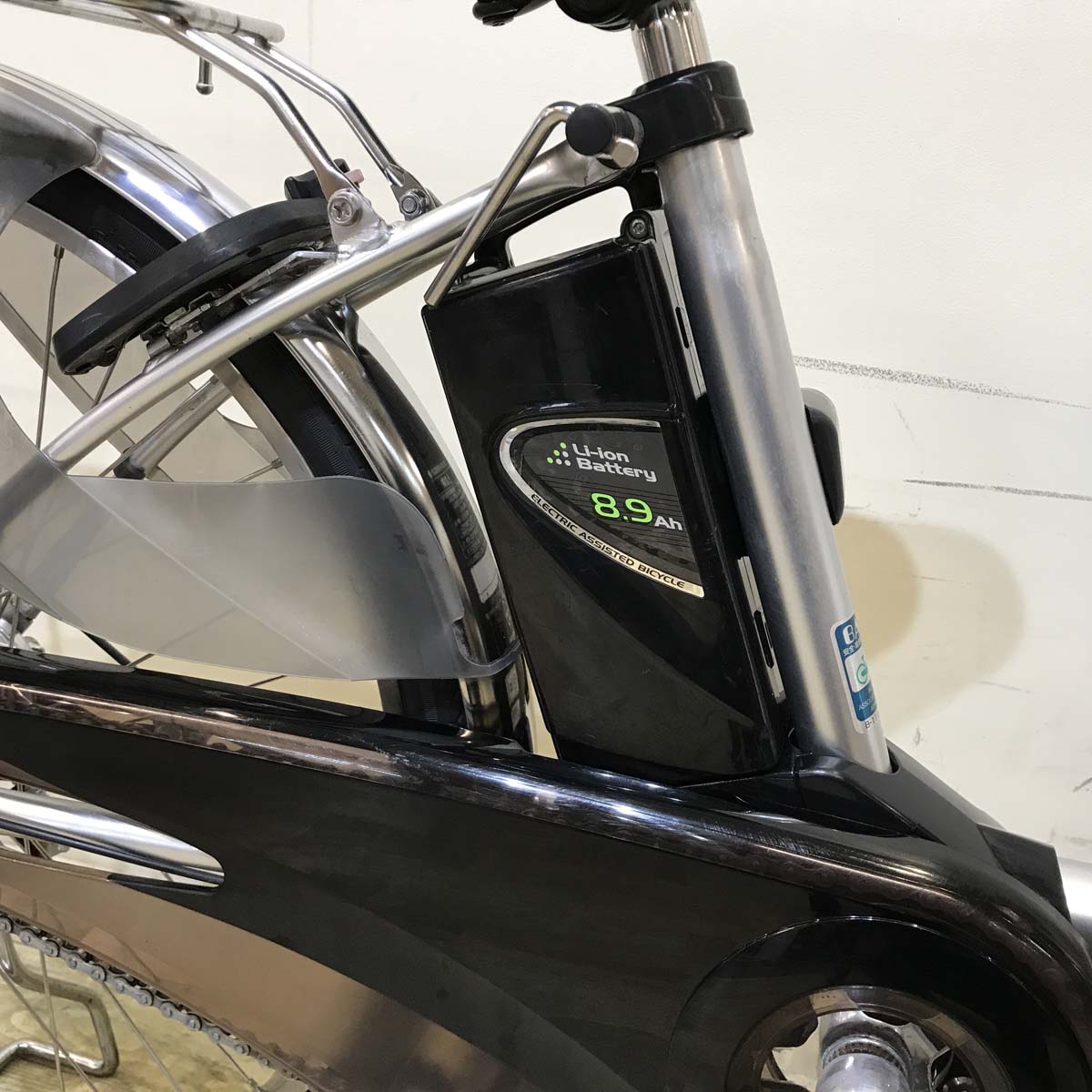 パナソニック ビビ DX シルバー 24インチ KV017 【中古車】