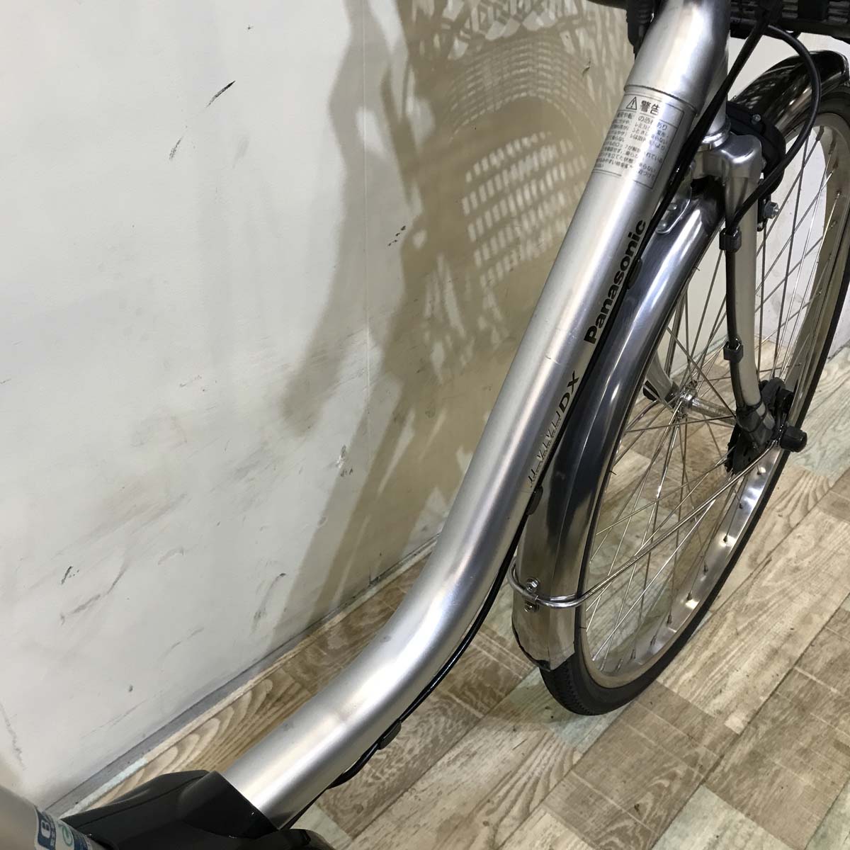 パナソニック ビビ DX シルバー 24インチ KV017 【中古車】