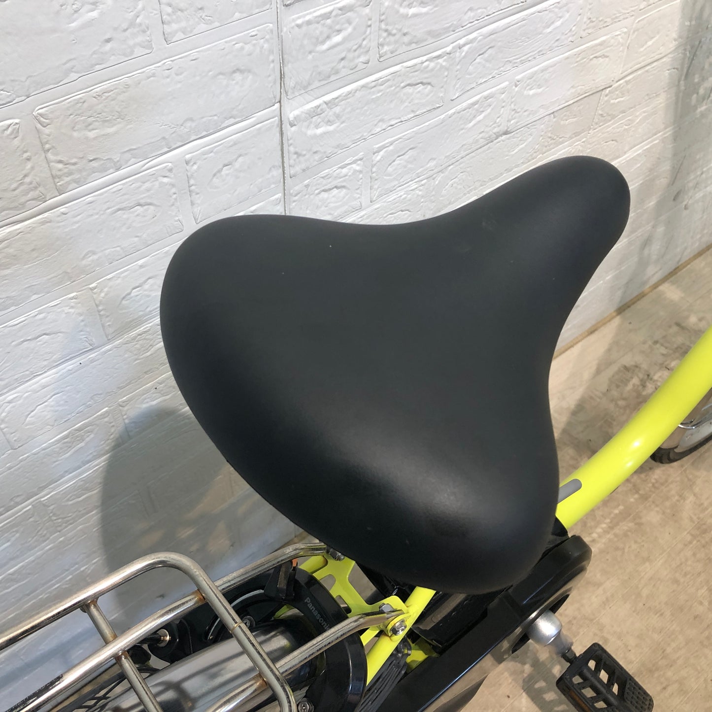 パナソニック ビビ SX グリーン 24インチ SR352Y 【中古車】