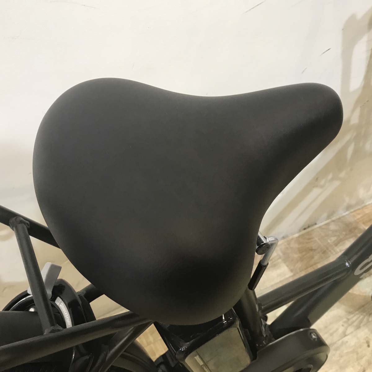 中古電動自転車 ブリヂストン ステップクルーズ カーキ 26インチ KE112