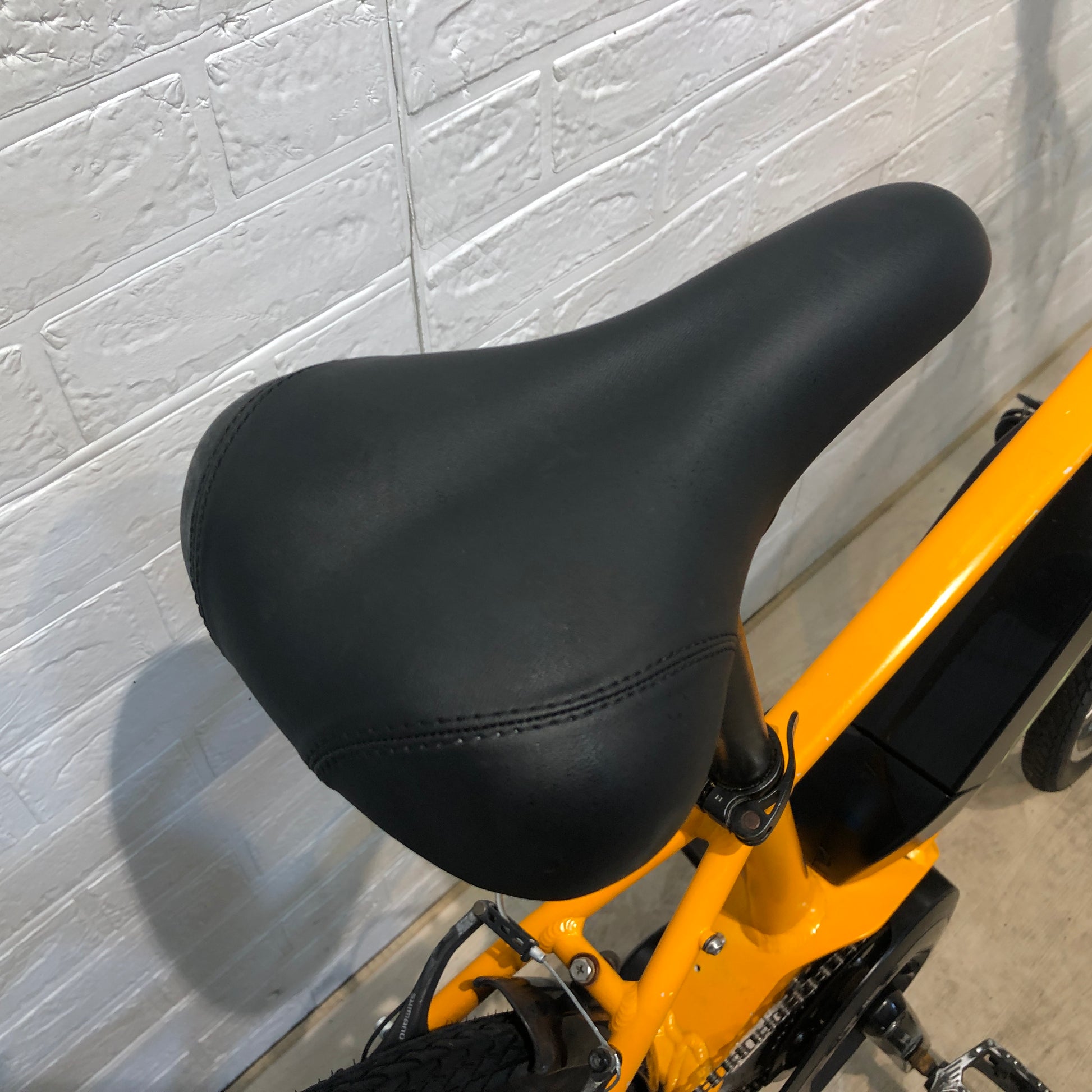 パナソニック ジェッター オレンジ 700×38C SR353Y 【中古車】 – e-CHARIty