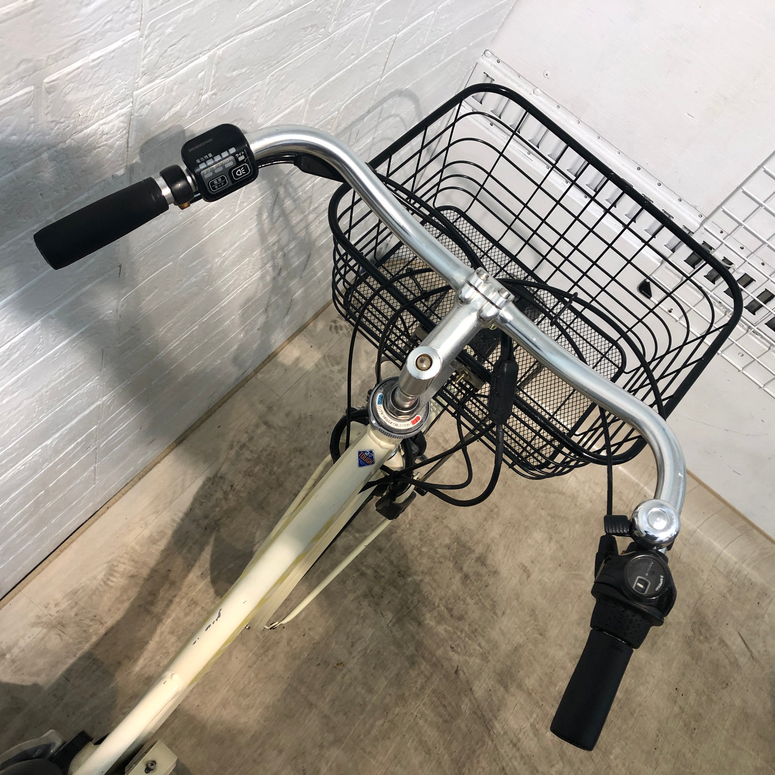 ステップクルーズｅ　バーハンドル　回生充電機能付　ブリヂストン　26インチ ヨドバシ.com - ブリヂストン BRIDGESTONE 電動アシスト自転車