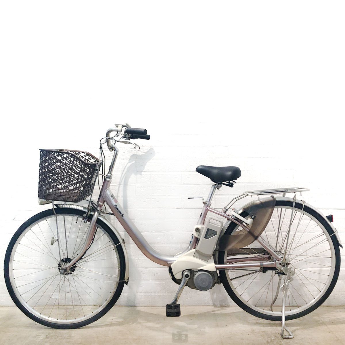 パナソニック ビビ ライト U ピンク 26インチ YT107 【中古車】